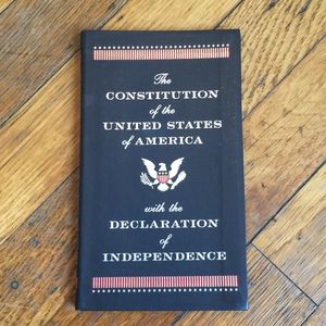 The Constitution of the United States of America: with the Declaration of … Book
